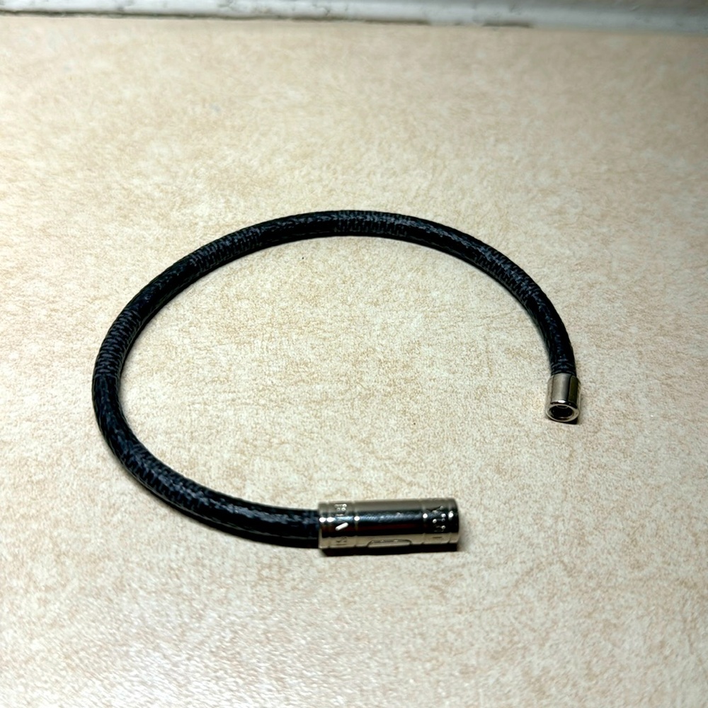 Louis Vuitton Keep It Bracelet